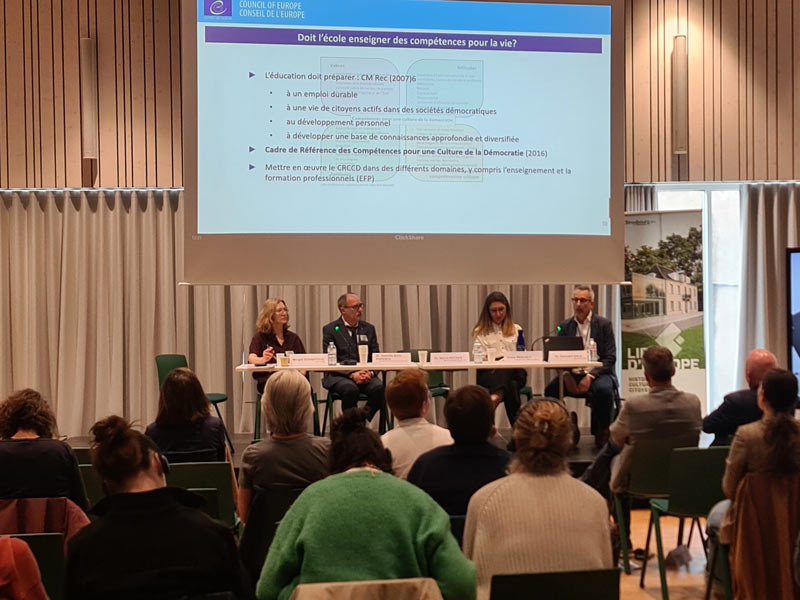 CONF-STRASBOURG